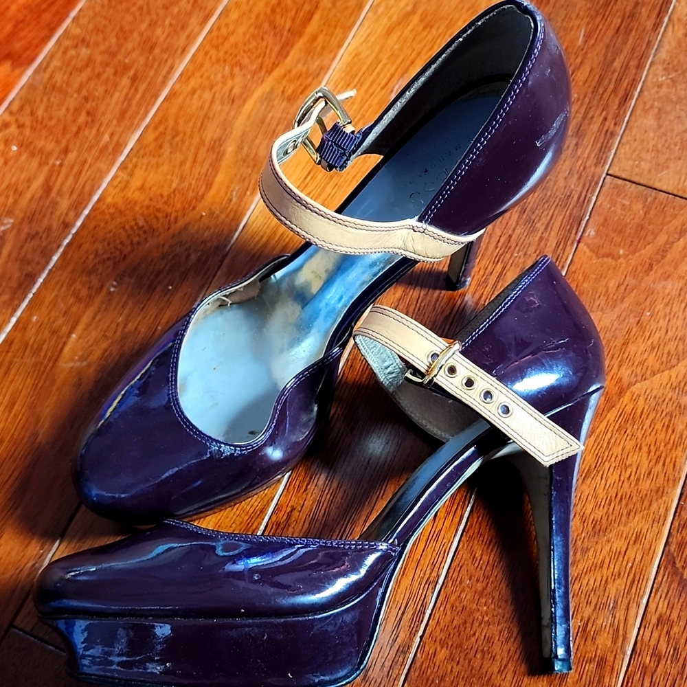 Guess Purple and Tan Heels